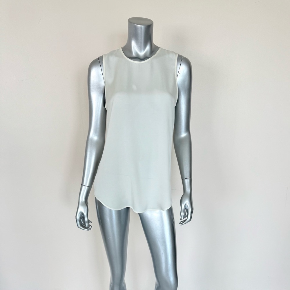 Theory silk white blouse size M Retail 290$